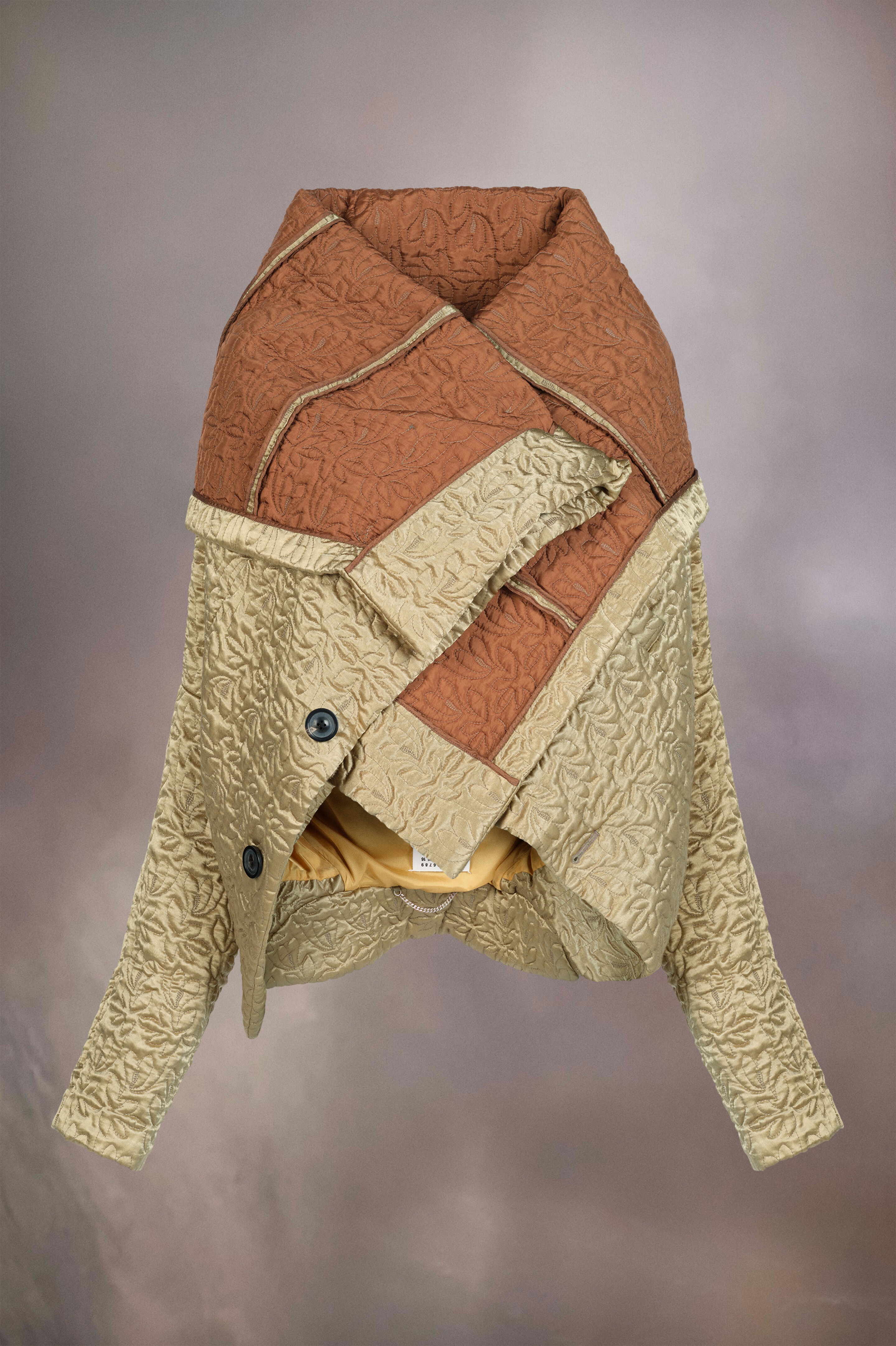 Quilted satin caban - 1