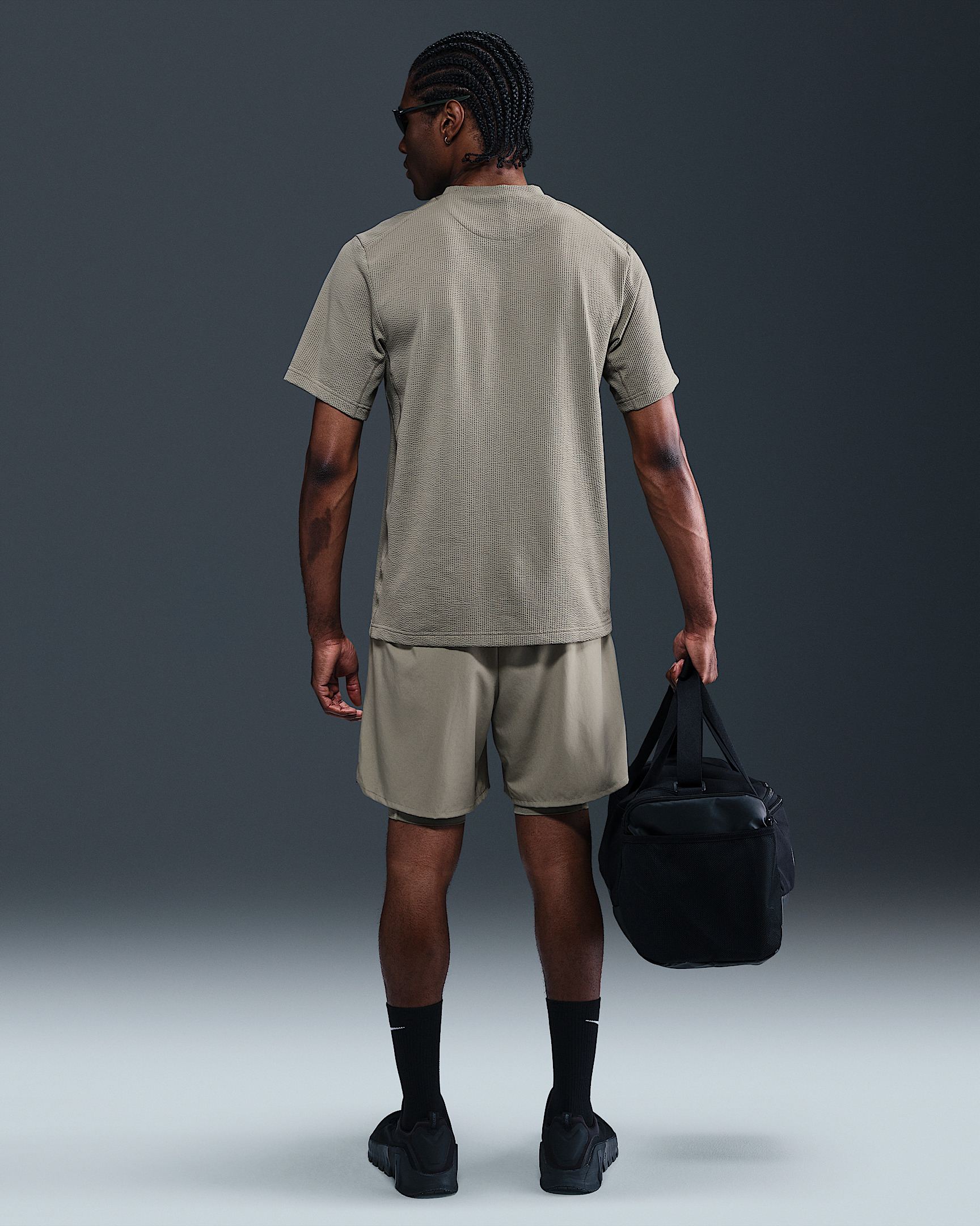 Nike Primary Men's Dri-FIT Short-Sleeve Versatile Top - 5