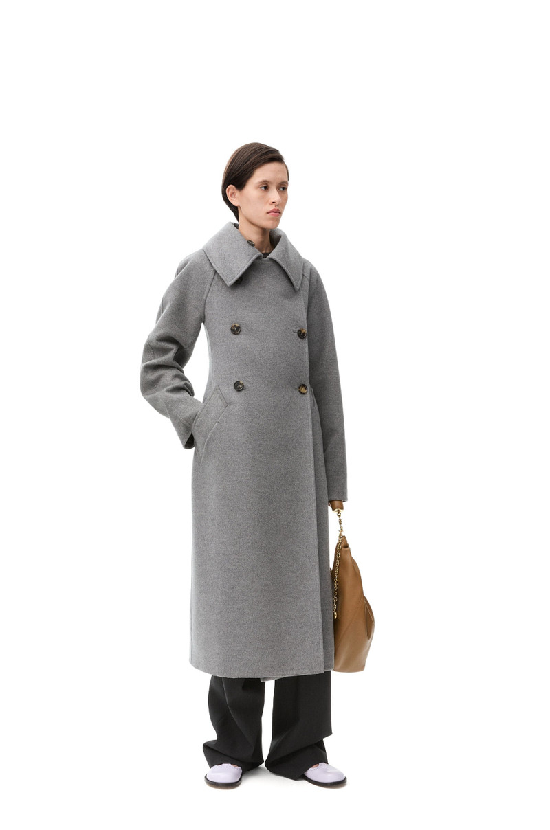 Double-breasted coat in wool and cashmere 3