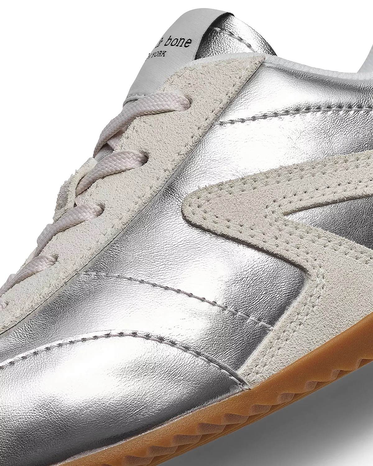 Women's Retro Runner Low Top Sneakers - 5