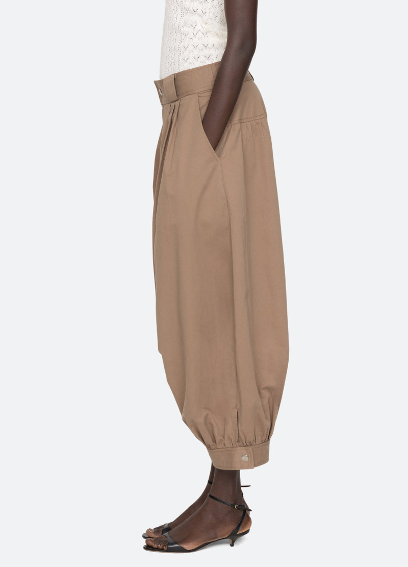 Lois Pants 3