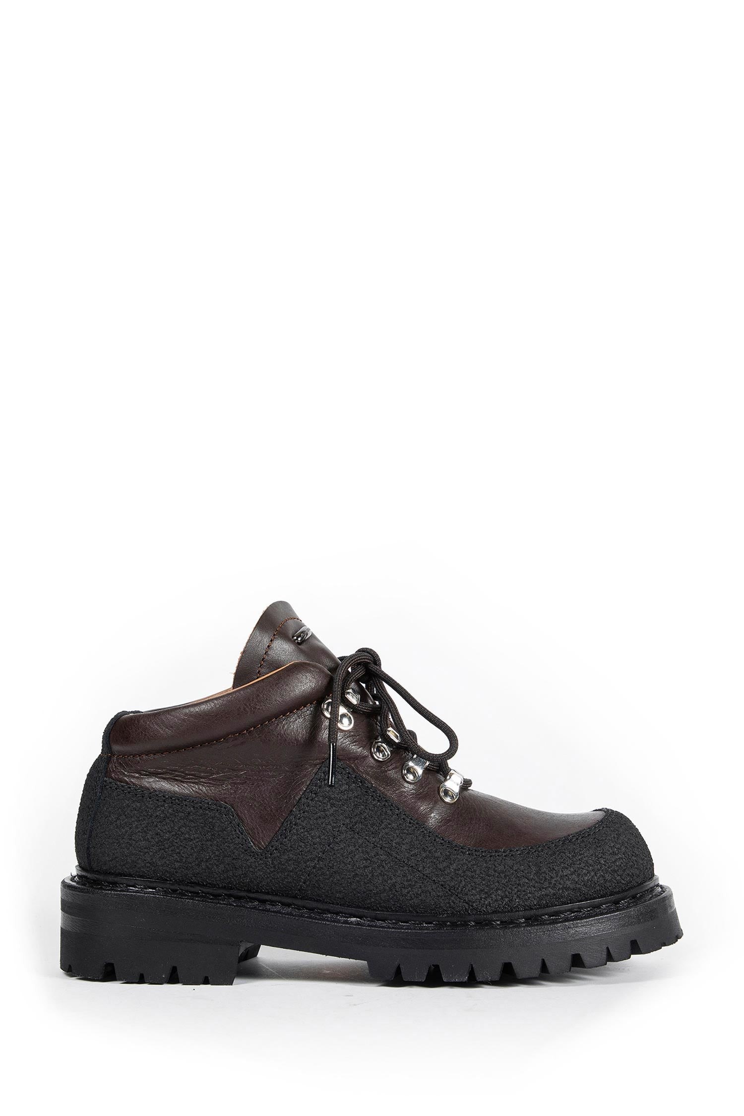 Quest Boots - 1