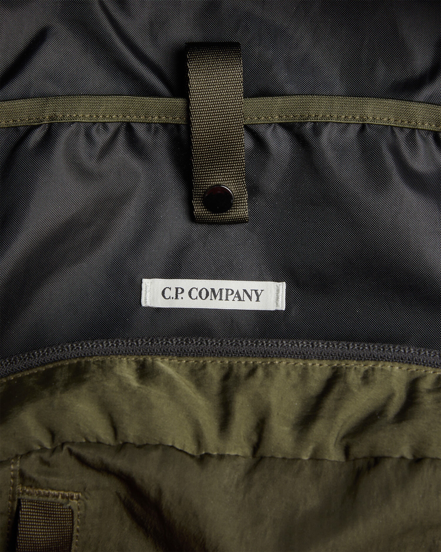 Nylon B Lens Backpack - 3