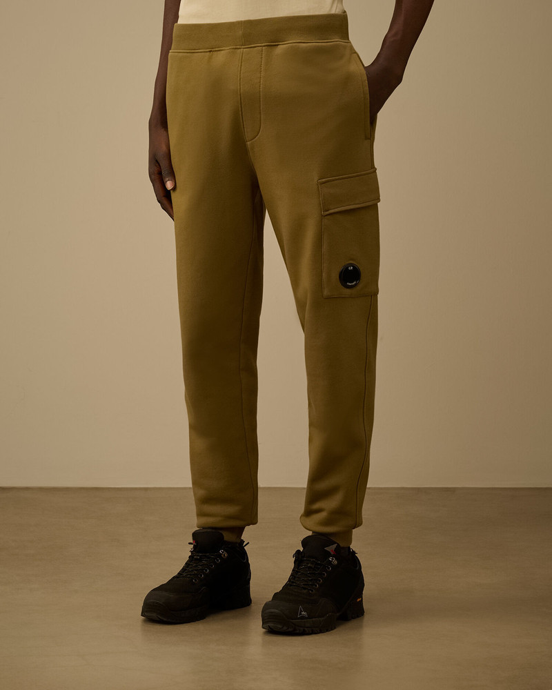 Diagonal Raised Fleece Cargo Lens Sweatpants 3