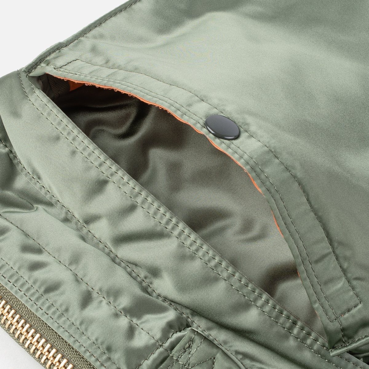 POR-HEL-GRN Porter - Yoshida & Co. - Tanker 2Way Helmet Bag - Sage Green - 10