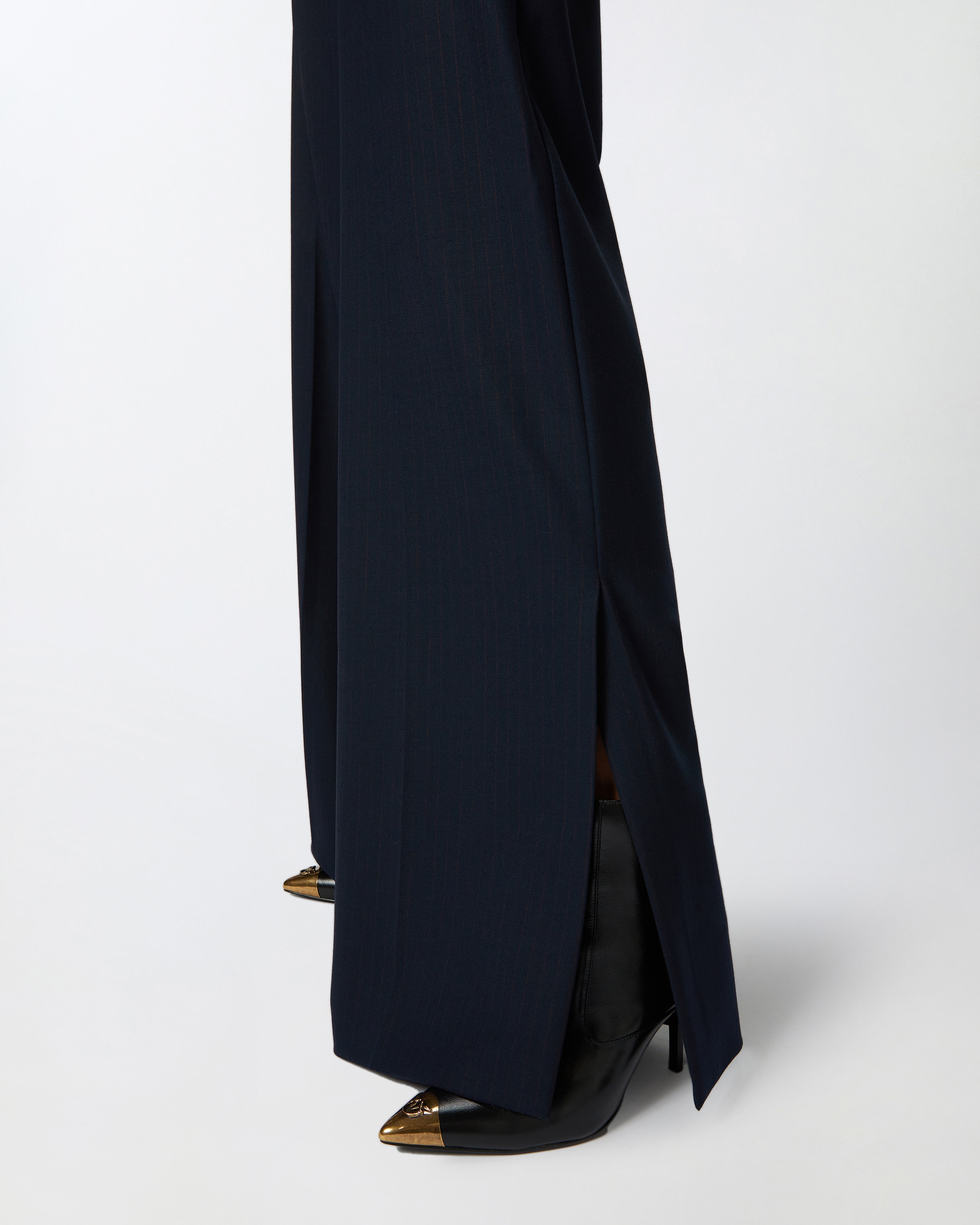 WIDE-LEG TROUSERS IN PINSTRIPED FABRIC - 5