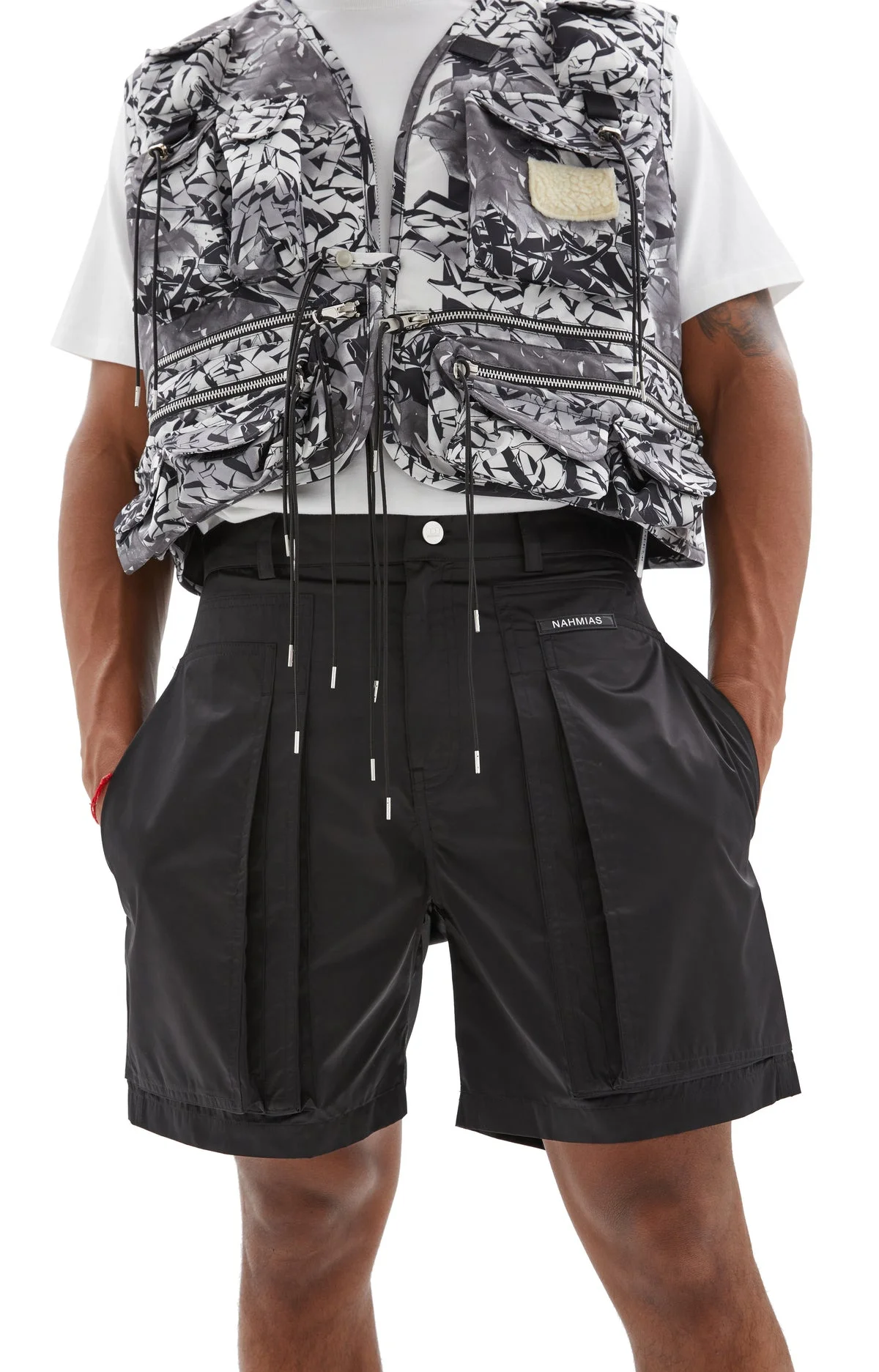 NYLON CARGO SHORTS (BLACK) - 1