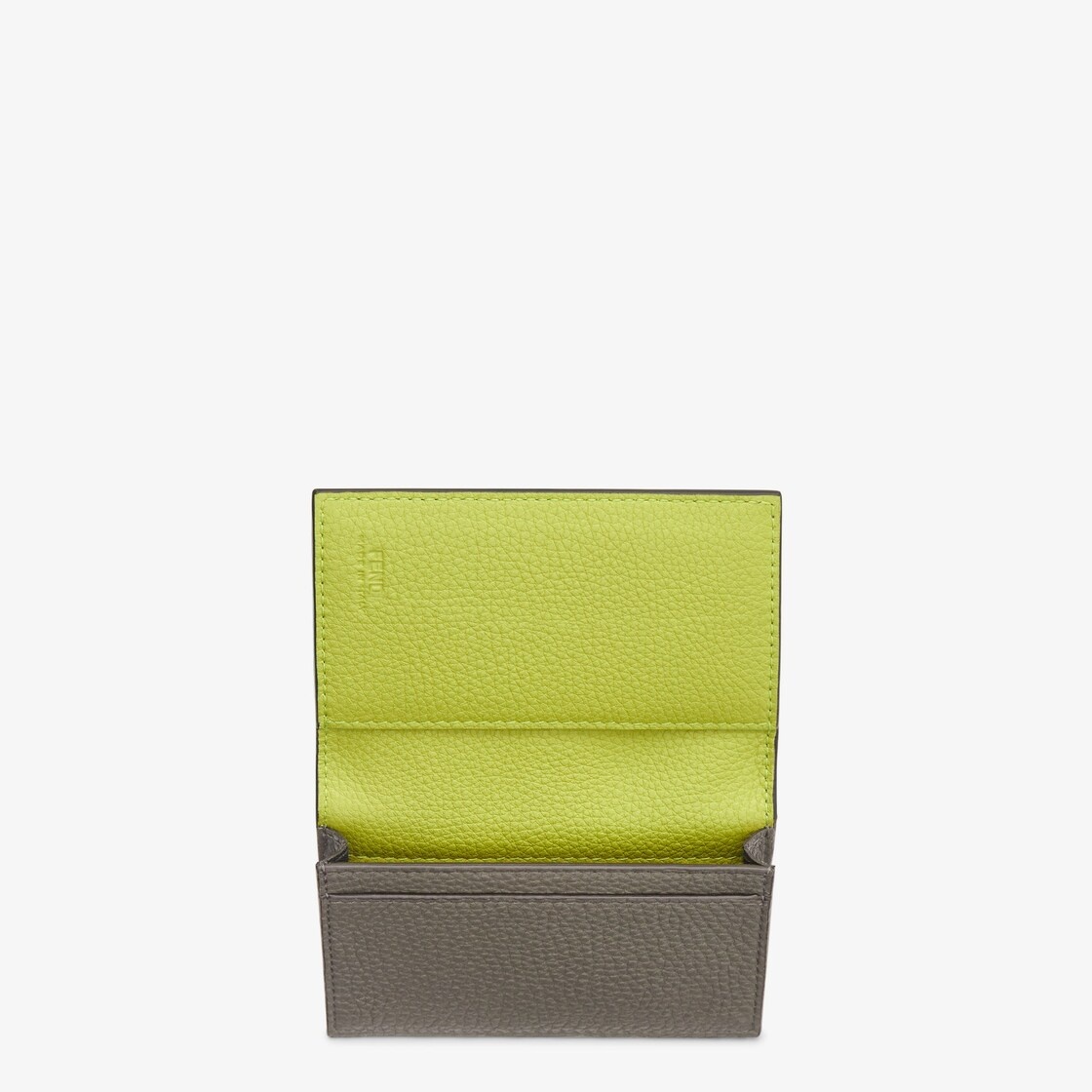 Card holder with flap, one slot and a central pocket. Made of gray Cuoio Romano leather with contras - 3