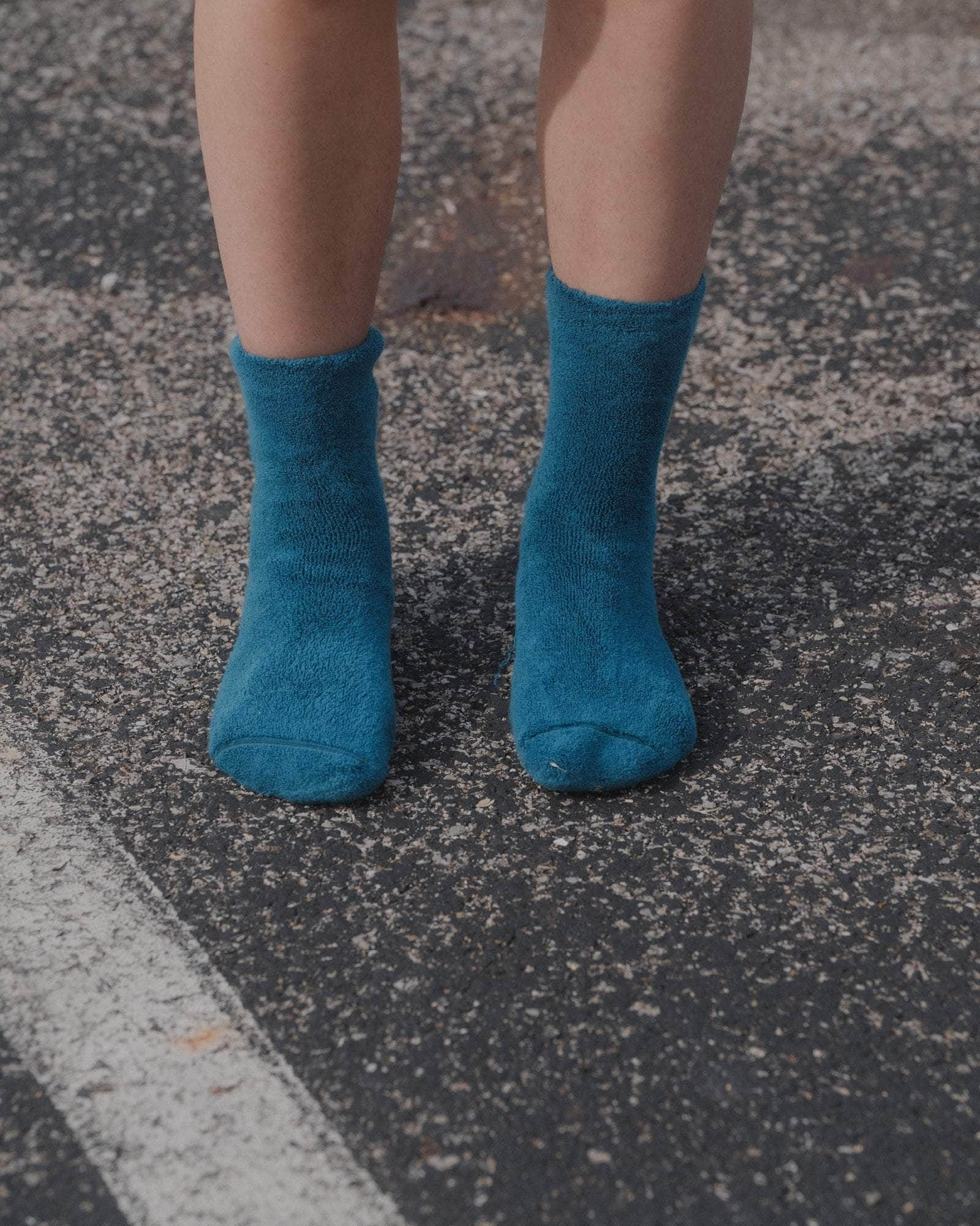 Buckle Overankle Socks - Textured Organic Cotton - 2