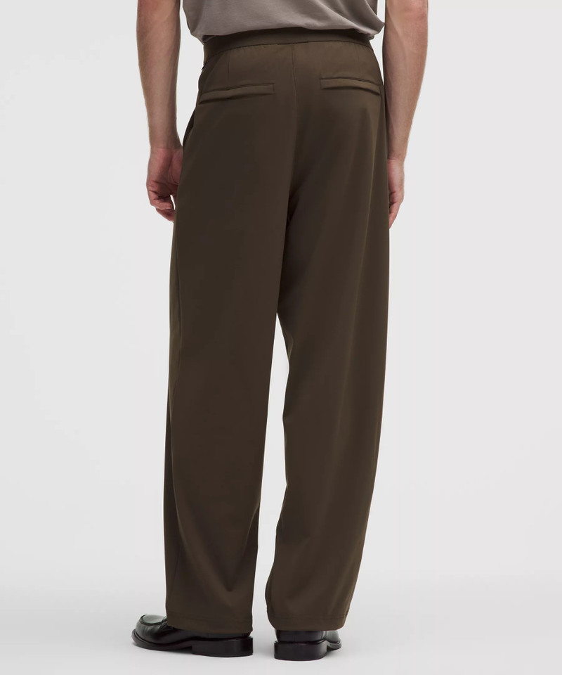 Men's Daydrift Relaxed-Fit Pleated Trouser *Regular 3