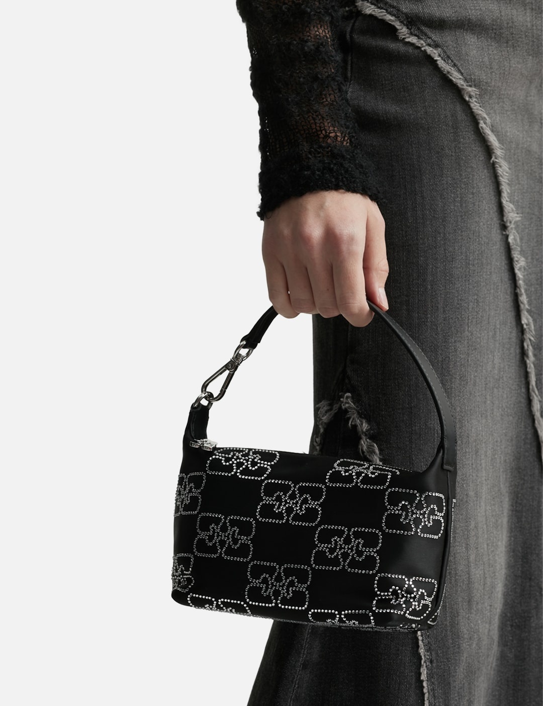 バッグ ganni ButterflySmall Pouch Satin Sparkle GANNI BUTTERFLY SMALL POUCH SATIN SPARKLE | hbx | REVERSIBLE