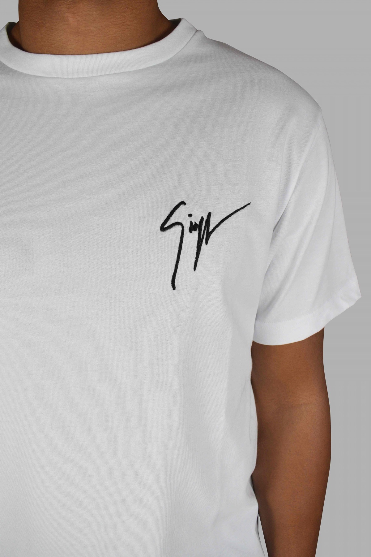 T-shirt - 3