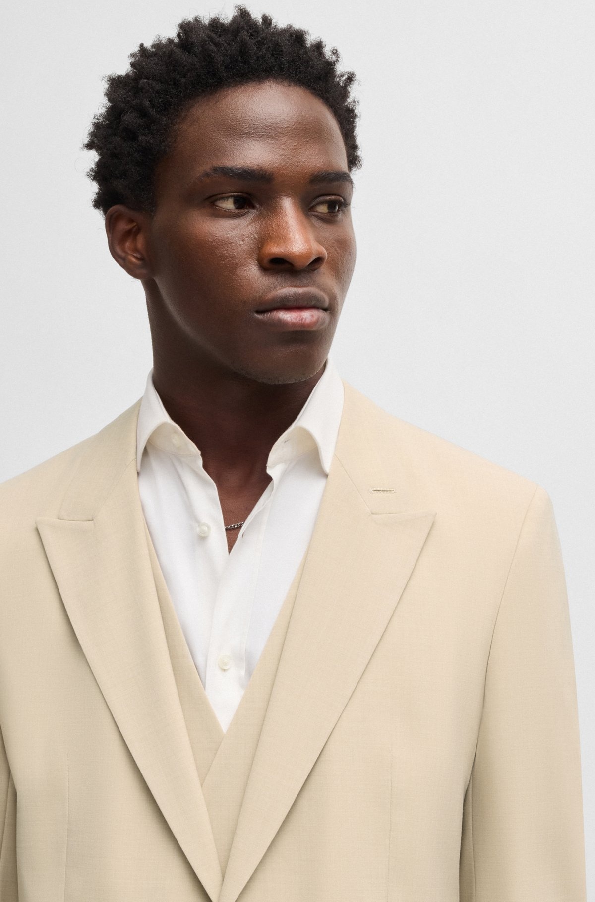 THREE-PIECE SLIM-FIT SUIT IN MOHAIR-LOOK DOBBY - 4