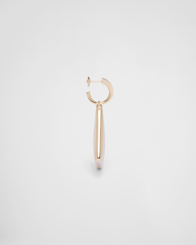 Eternal Gold medium drop earrings in yellow gold 4