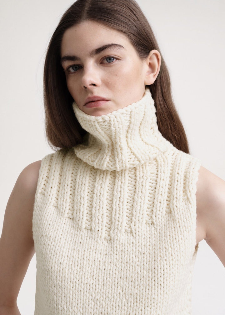 Hand-knitted wool top buttercream - 5