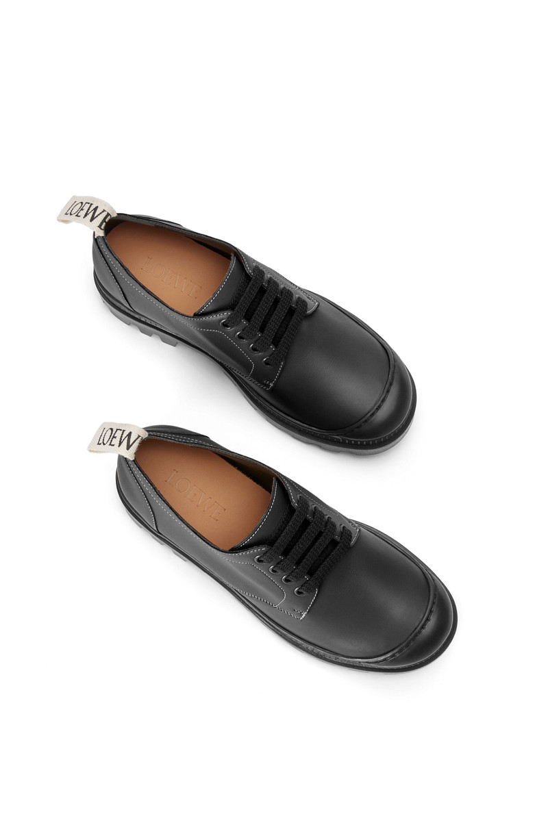 Lace up derby in calfskin 3