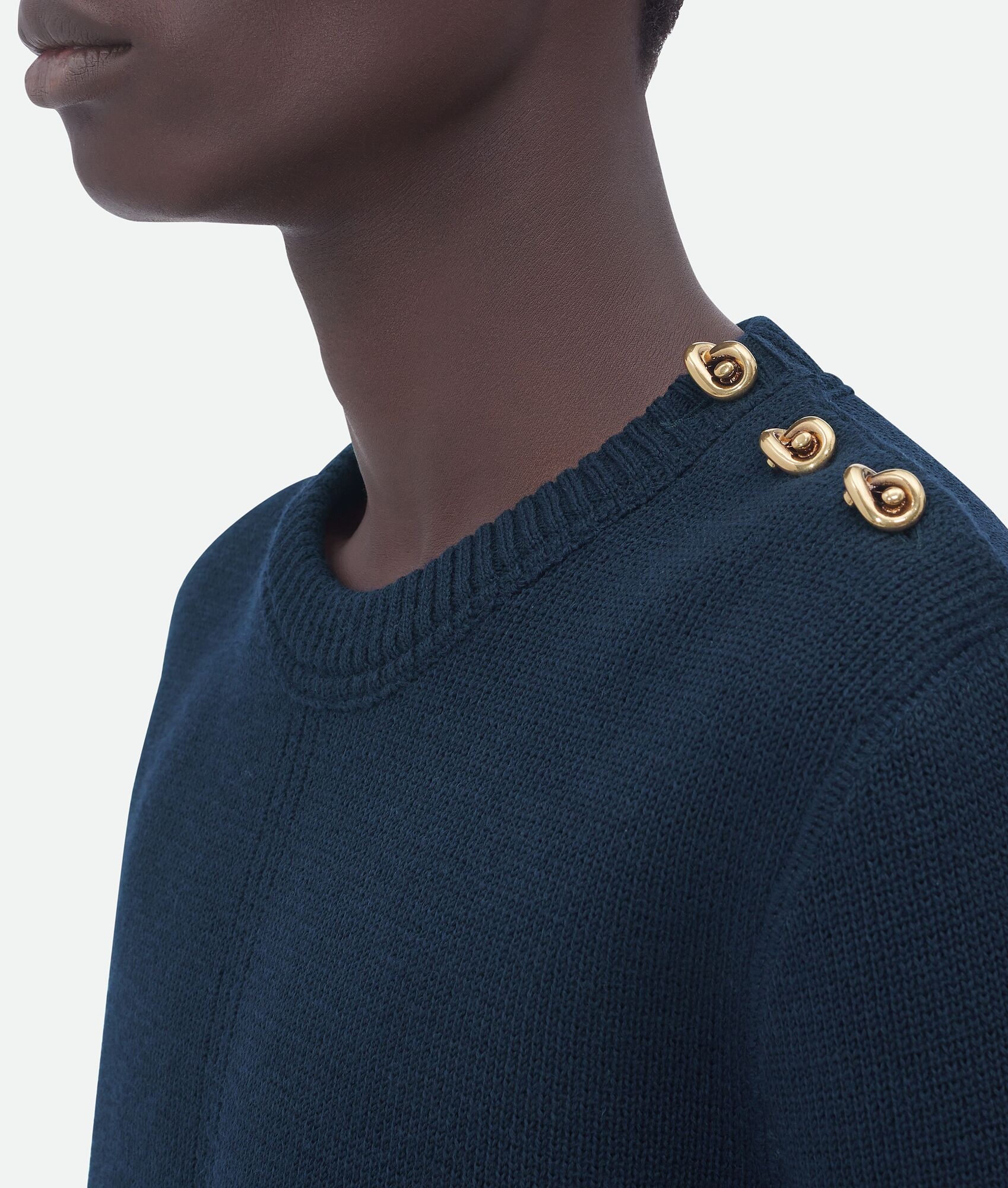 wool jumper with metal knot buttons - 4