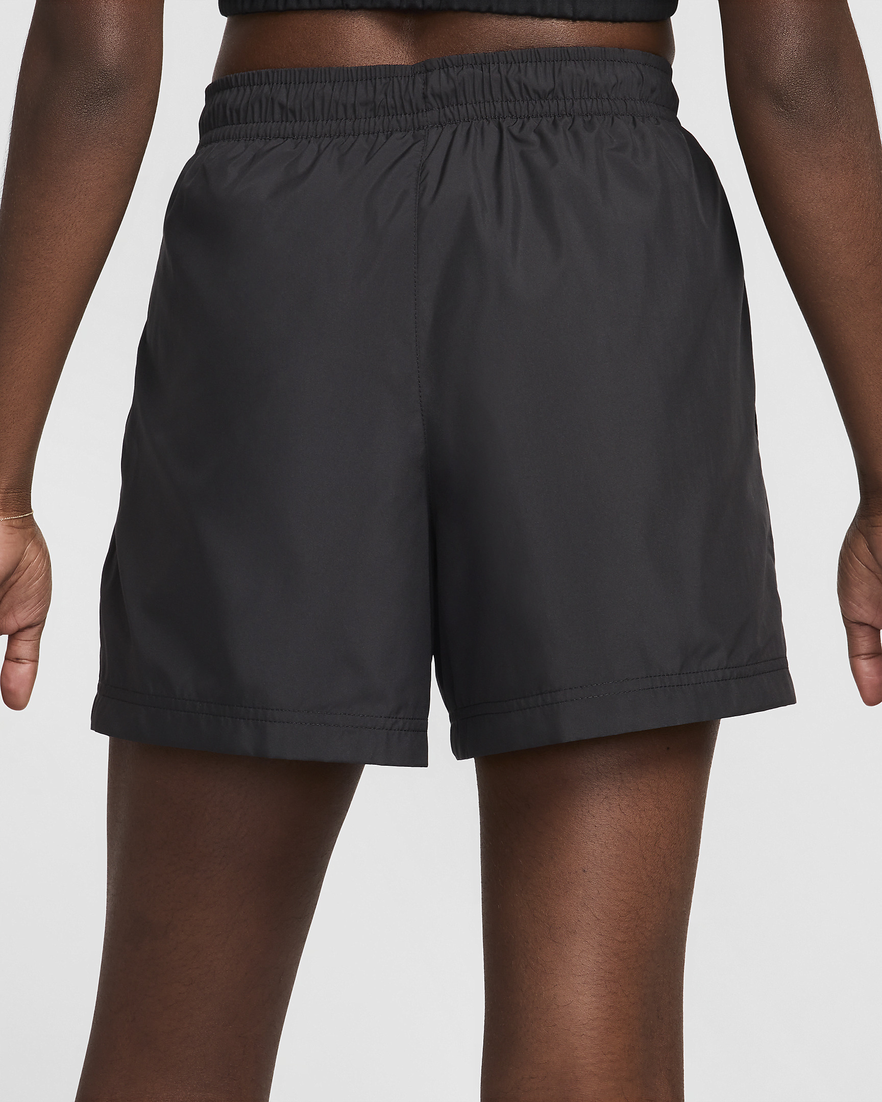 Nike Sportswear Classic Wovens Women's Mid-Rise Shorts - 3
