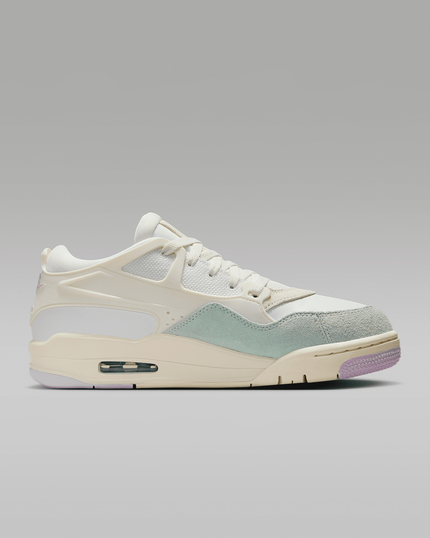 Air Jordan 4 RM Women's Shoes - 3