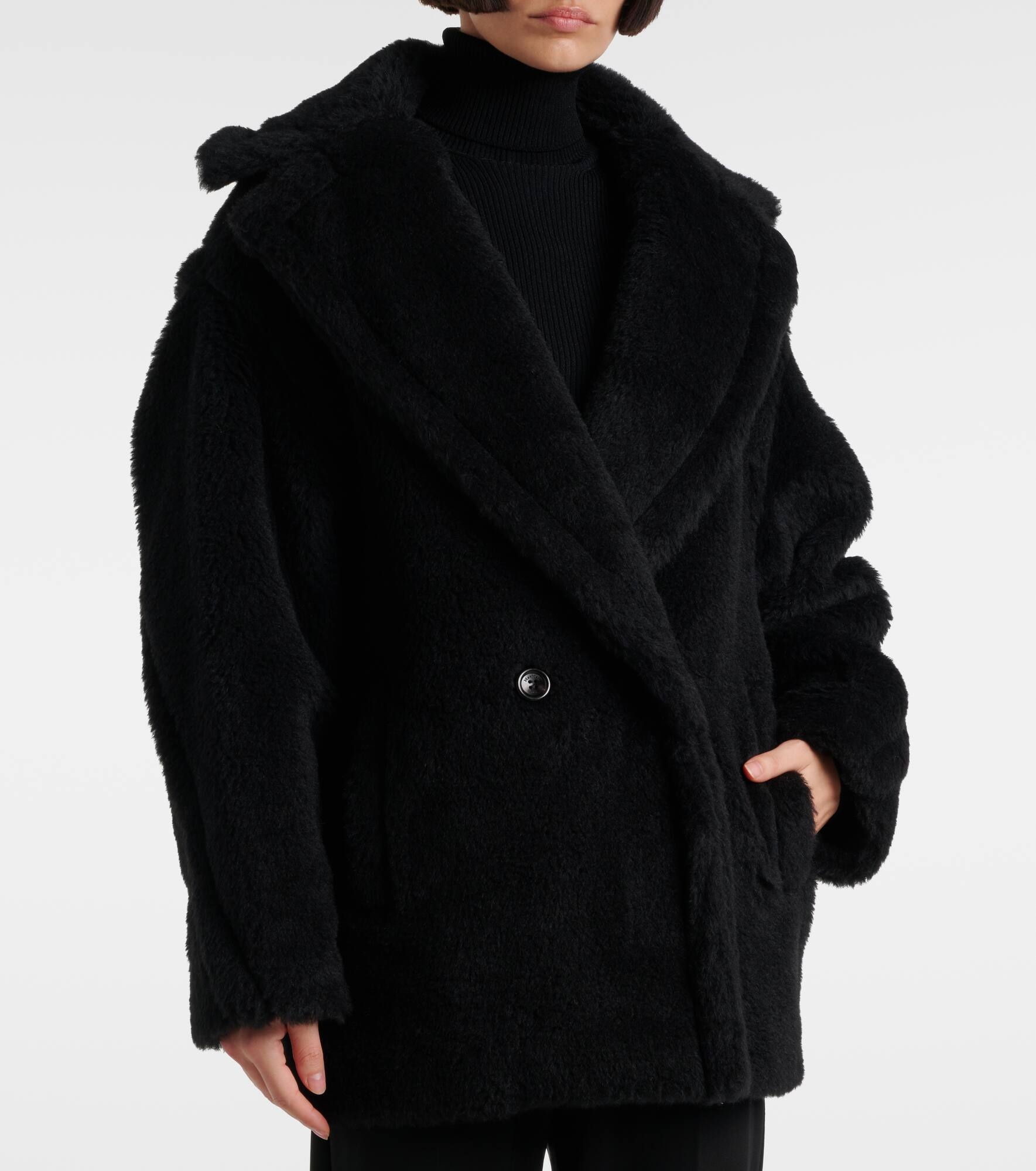 Fuxia alpaca, wool, and silk teddy coat - 4