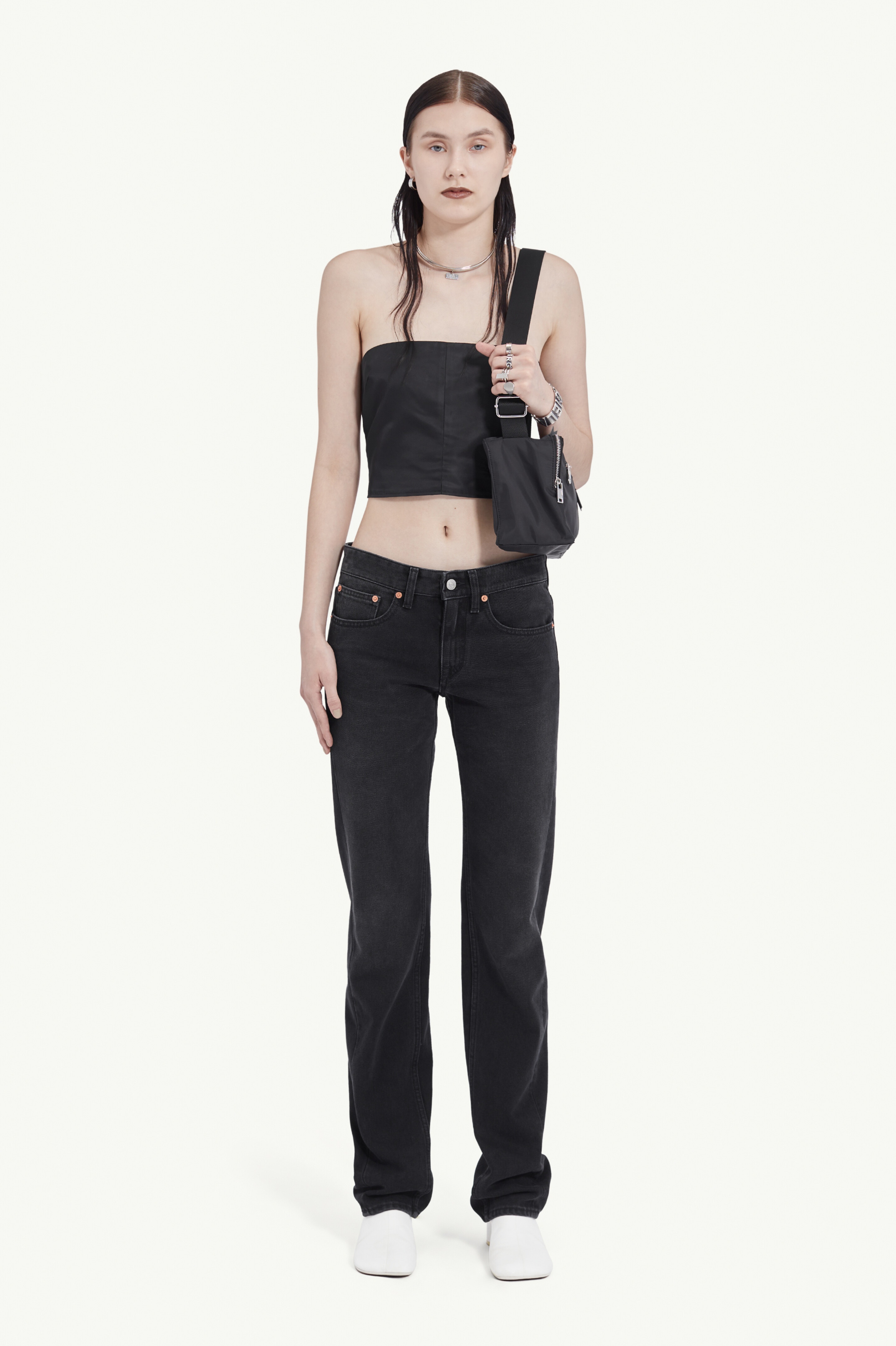 Low-rise straight leg jeans - 2