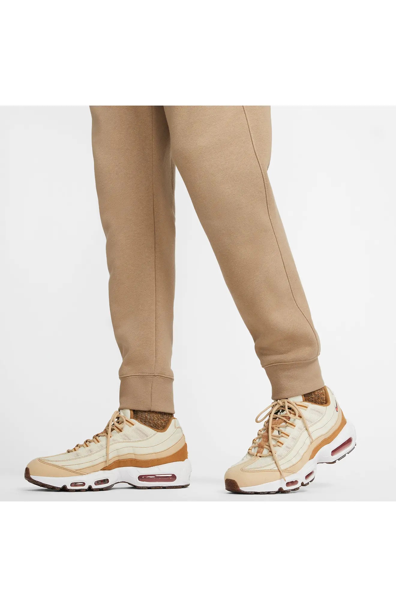 Sportswear Club Pocket Fleece Joggers in Khaki/Khaki/White - 6