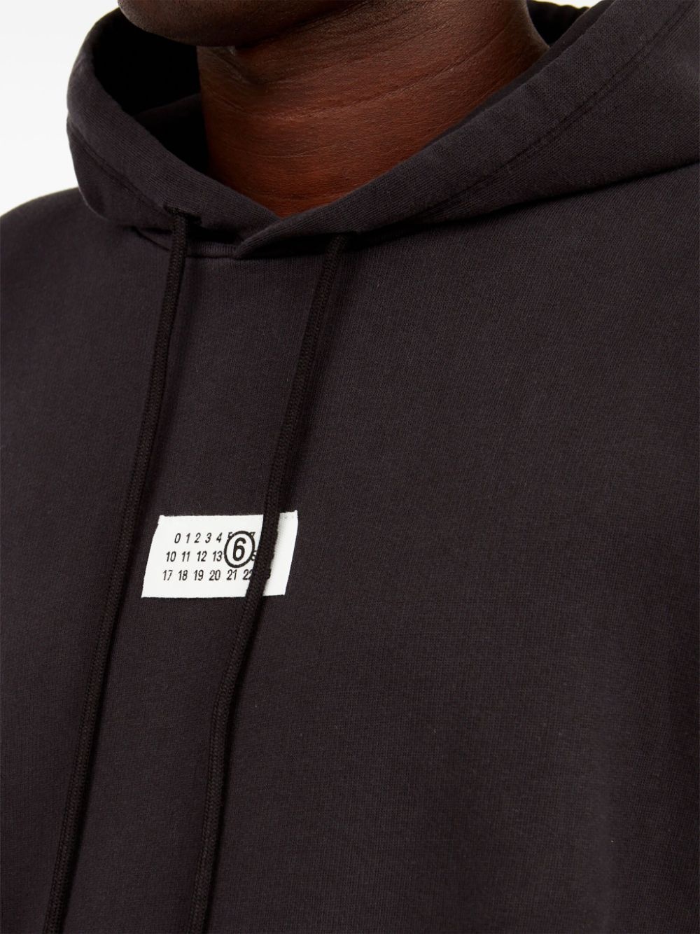 numbers-motif hoodie - 7