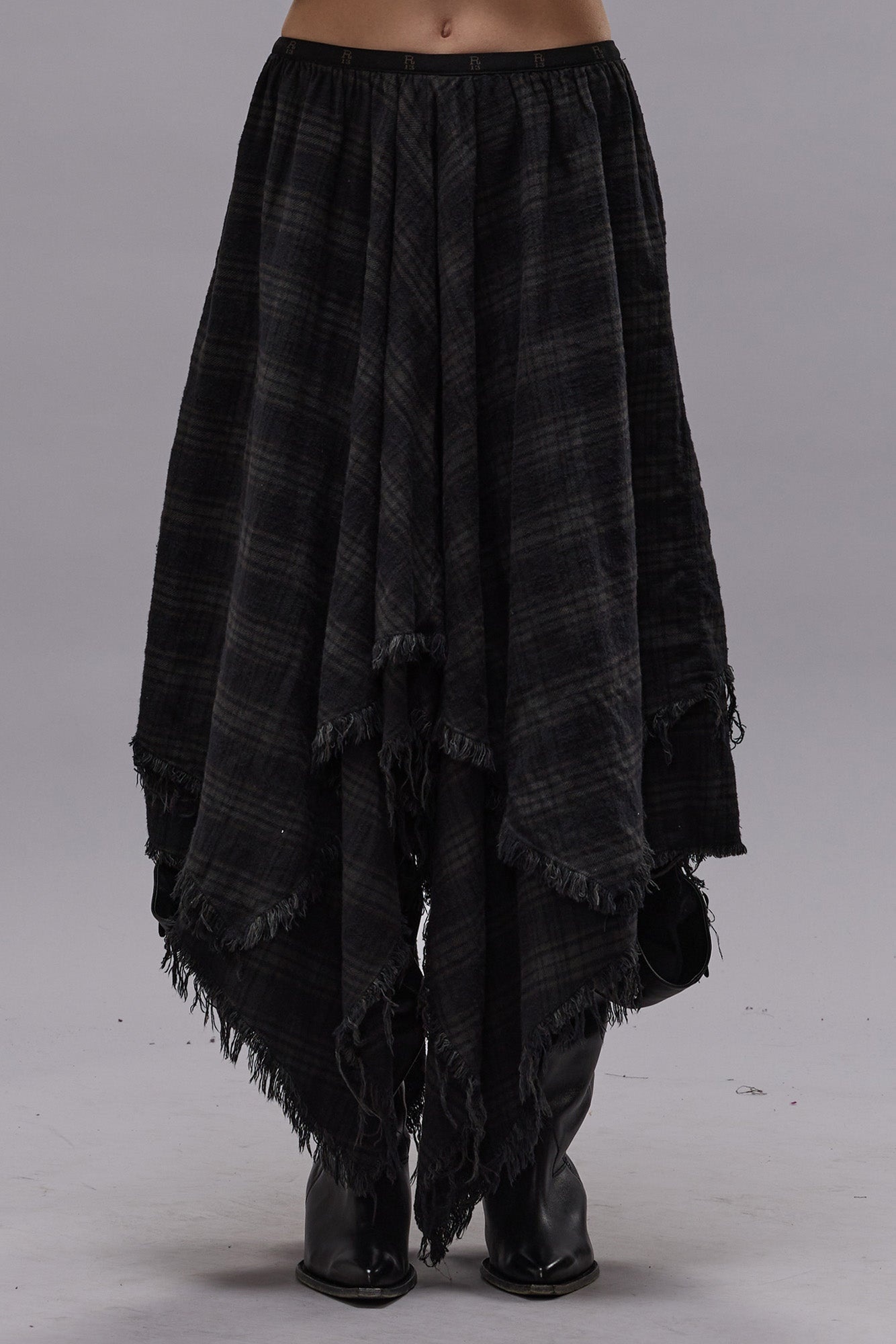 MIDI HANDKERCHIEF SKIRT - OVERDYED BLACK PLAID - R13 - 5