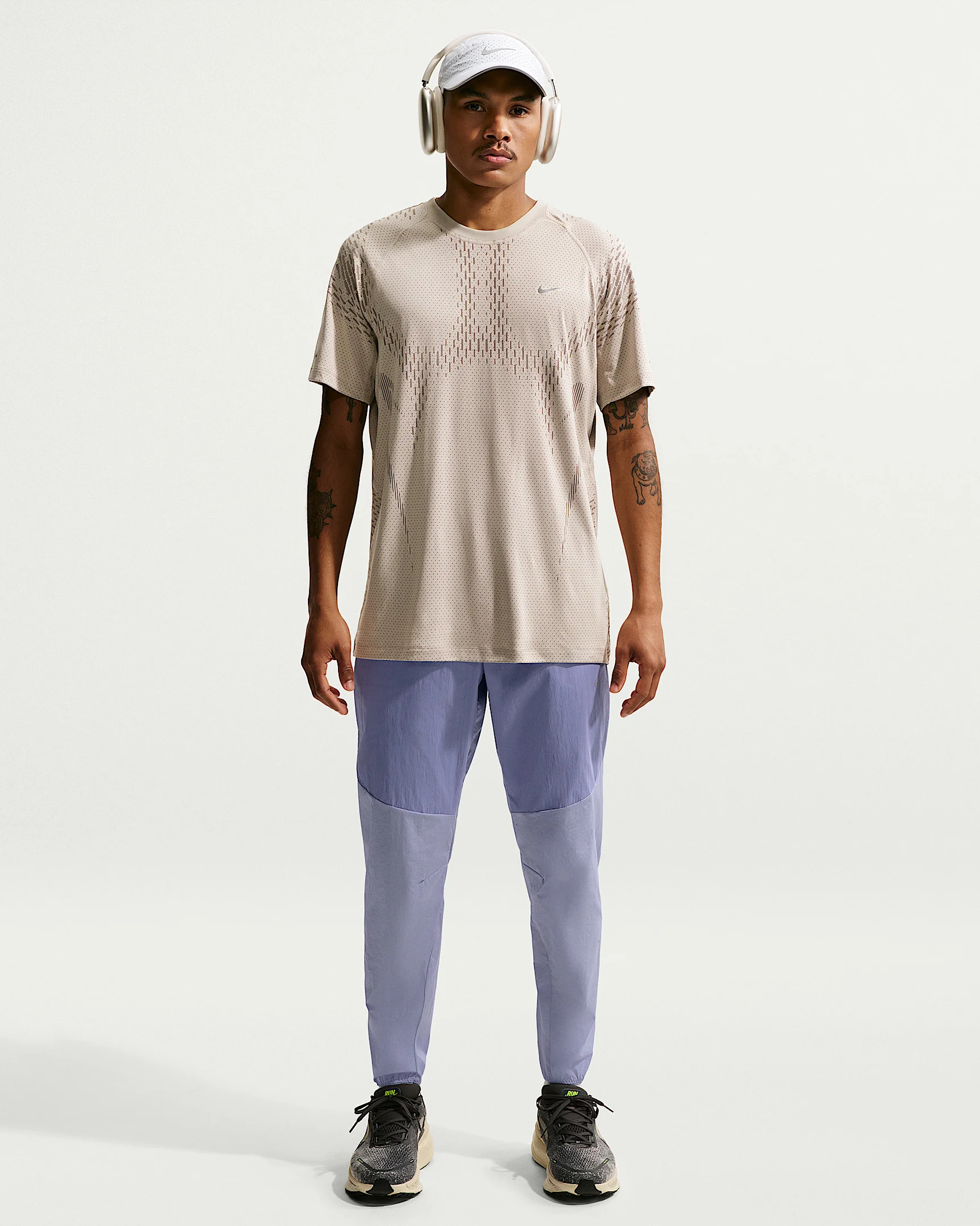 Nike Stride Men's Repel Woven Running Pants - 1