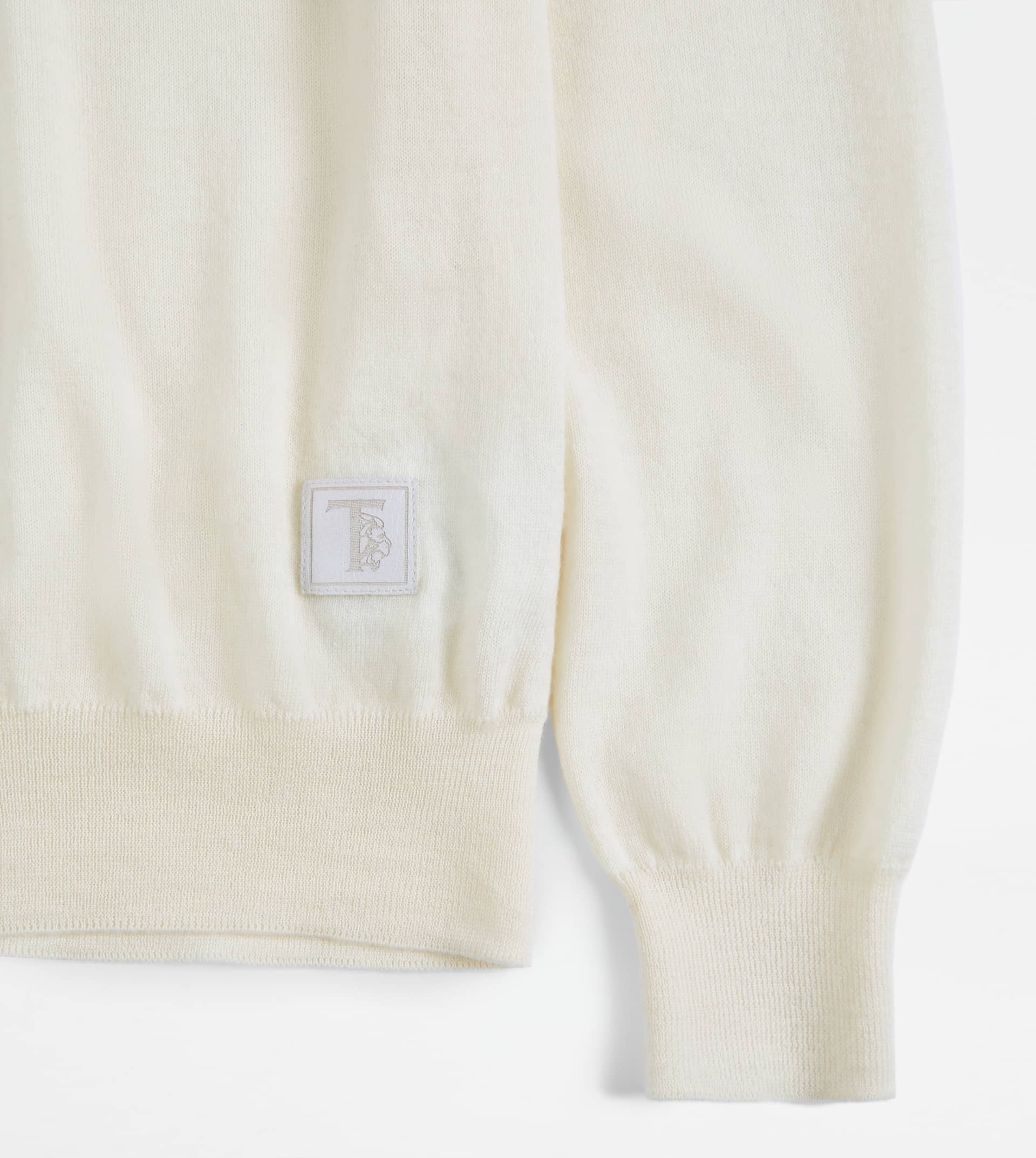 TURTLENECK IN WOOL AND SILK - WHITE - 9