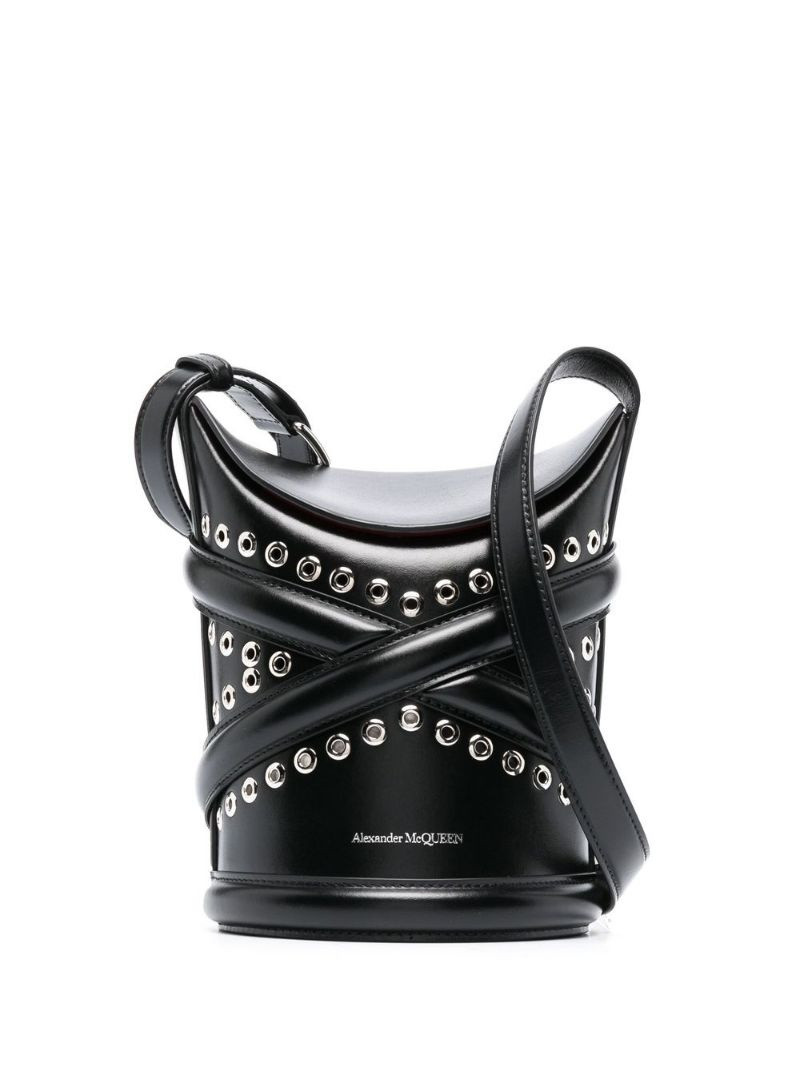 Lei studded bucket bag 1