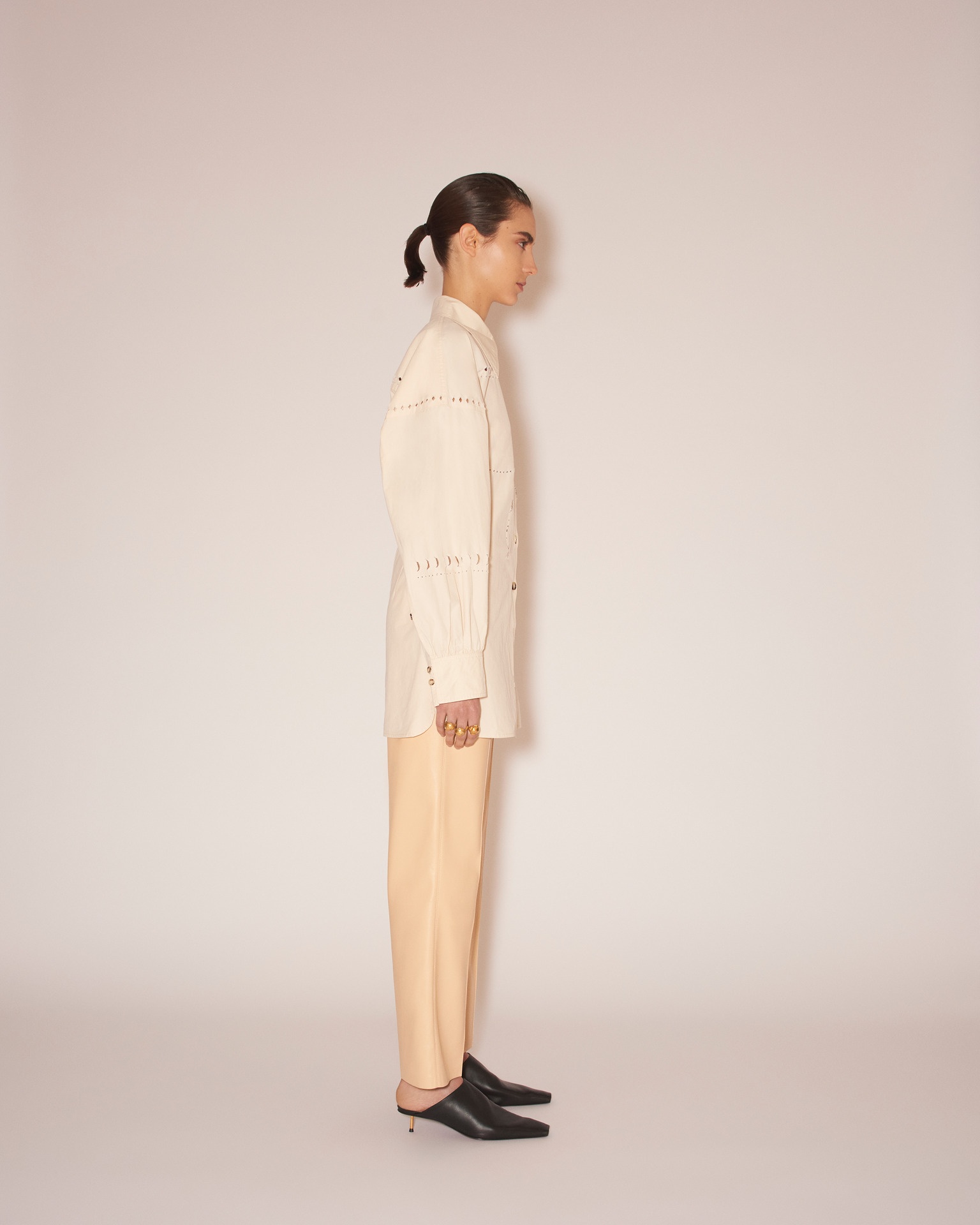 FEDA - Heavy poplin laser-cut shirtdress - Creme - 4