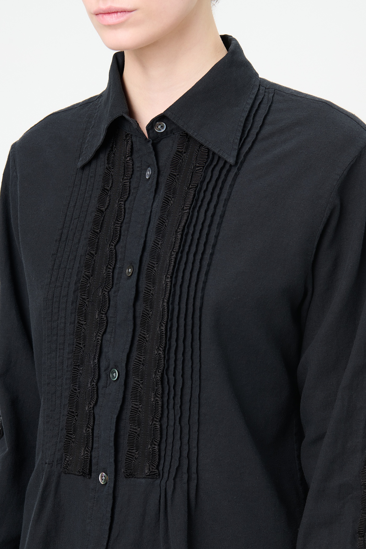 Sincere Shirt Pleated Black Kitchen Weave - 3