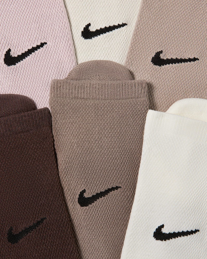 Nike Nike Everyday Elevated No-Show Socks (6 Pairs) outlook