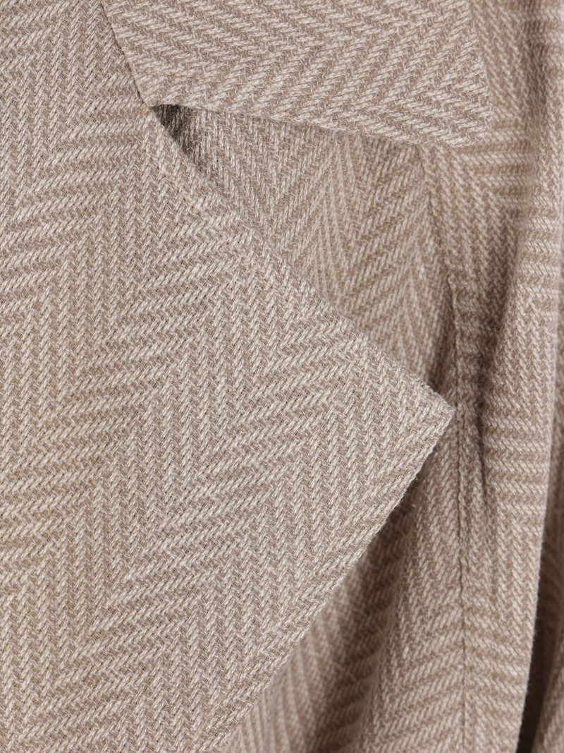 herringbone-pattern coat 4