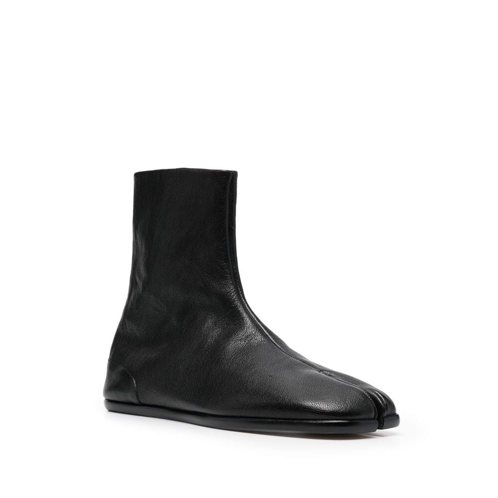 SHOE - 4