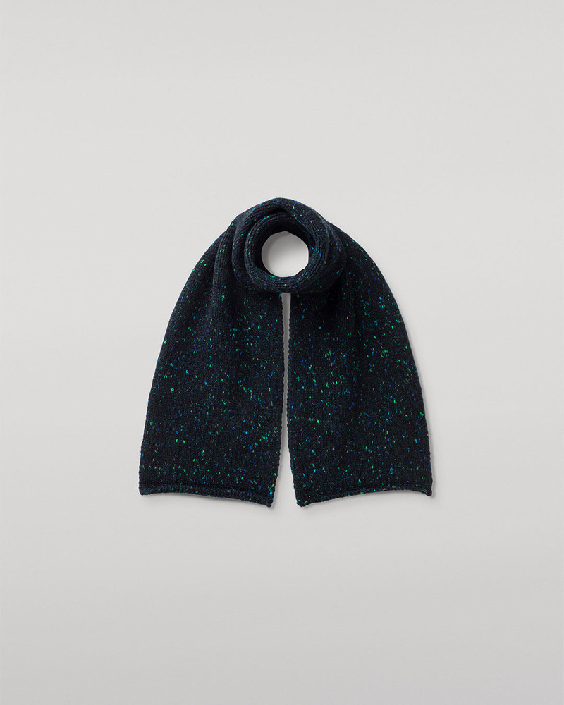 Tiree Green Cashmere Scarf 1