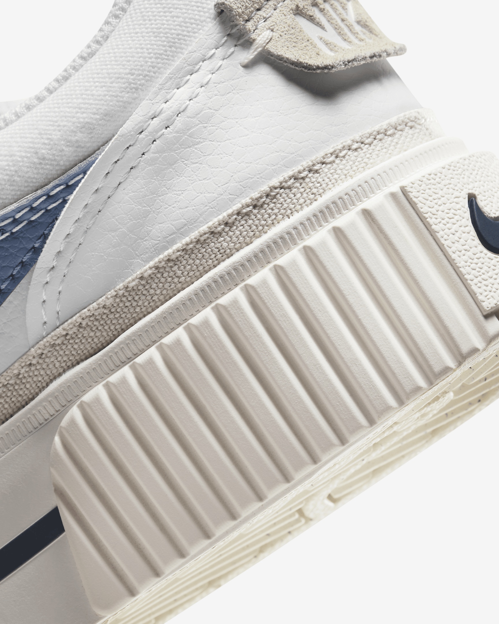Nike Court Legacy Lift Women's Shoes - 8