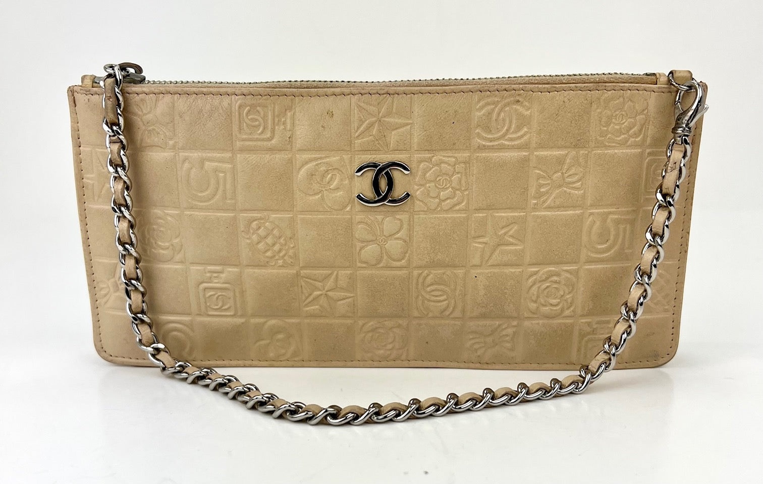 CHANEL Bag Lucky Symbols Pochette Quilted Beige Lambskin Shoulder Wristlet Preowned - 2