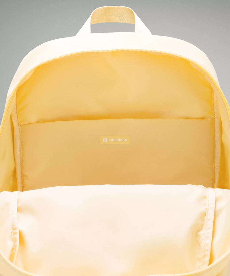 Everywhere Backpack 22L 5