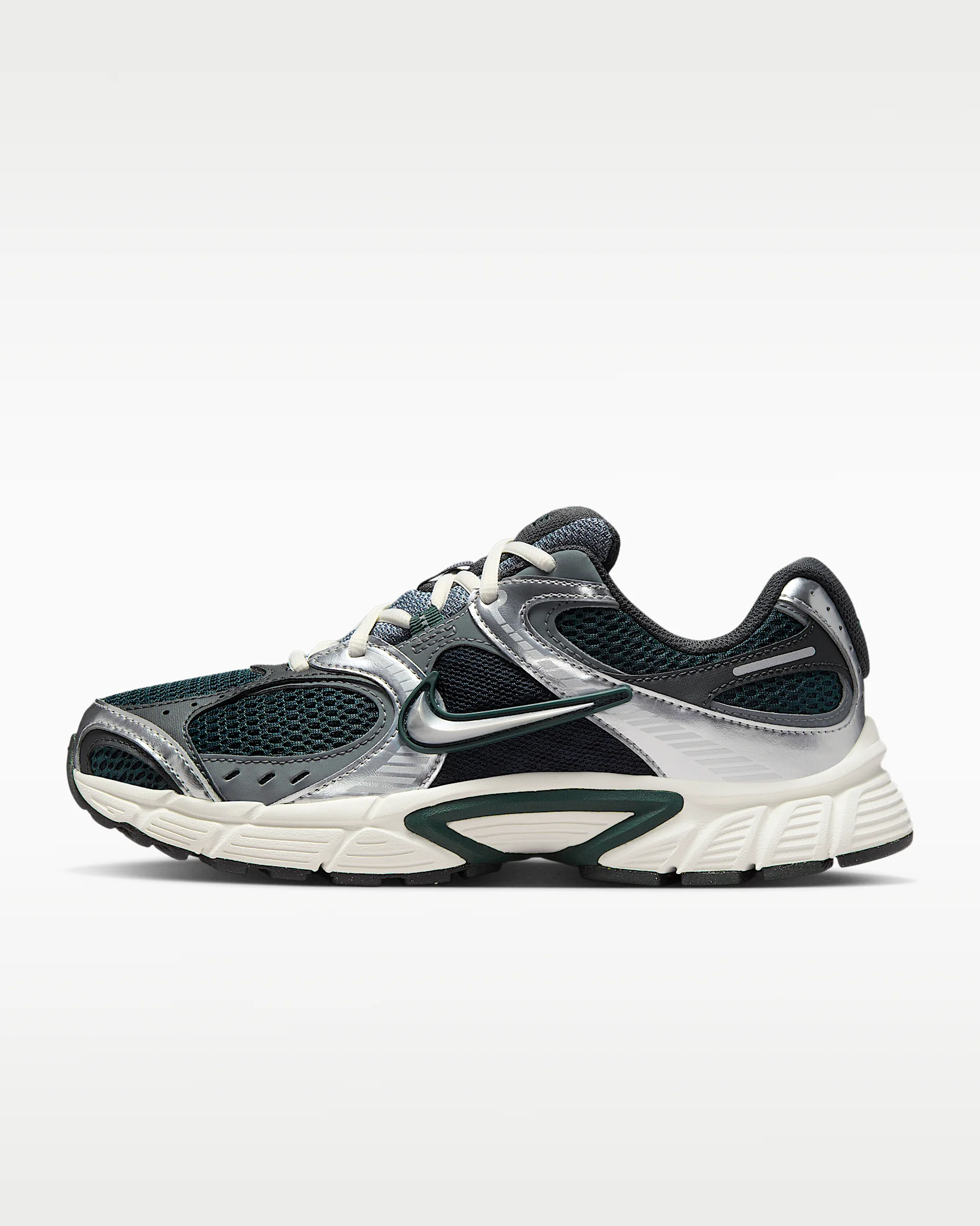 Nike V5 RNR Women's Shoes with Reflective Accents - 1