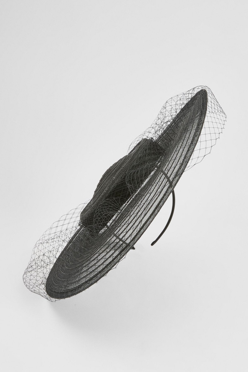 Tulle Trimmed Fascinator 2
