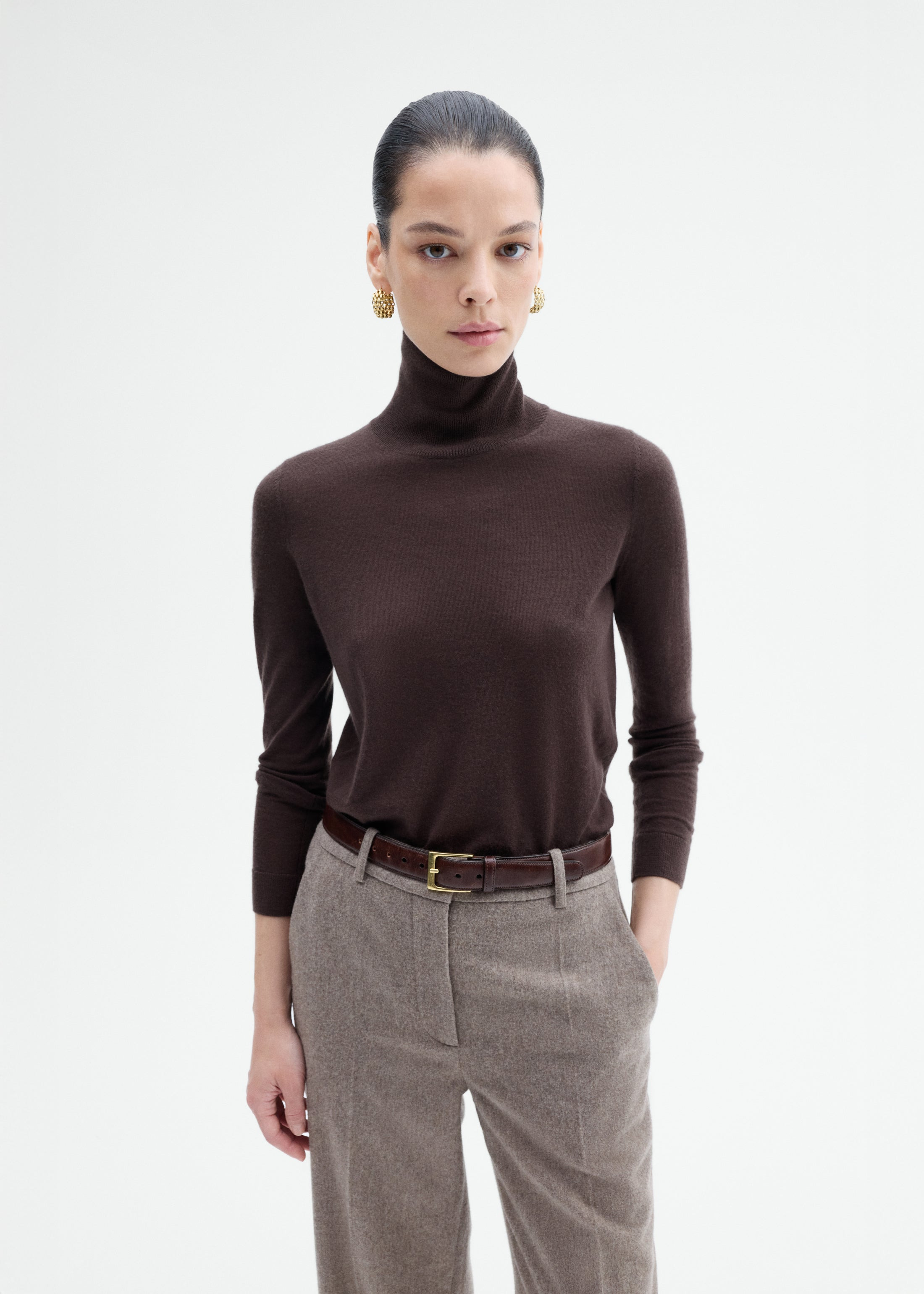 Slim Turtleneck in Fine Cashmere - 2