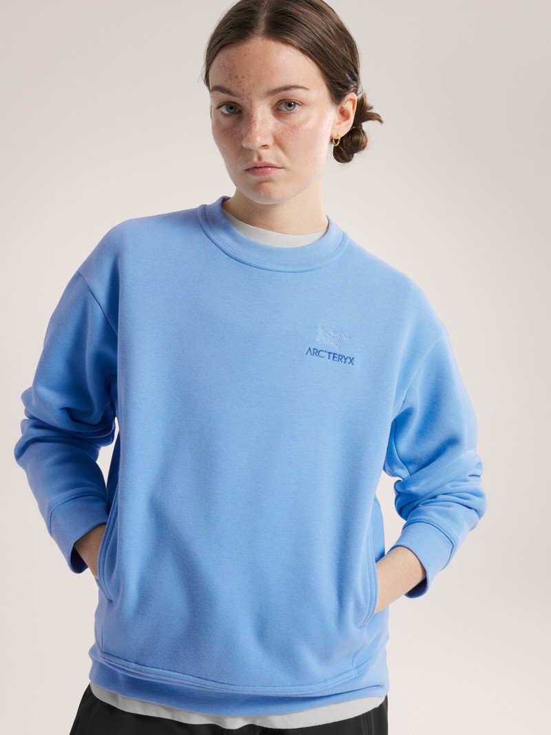 Emblem Fleece Crew Neck Pullover 4