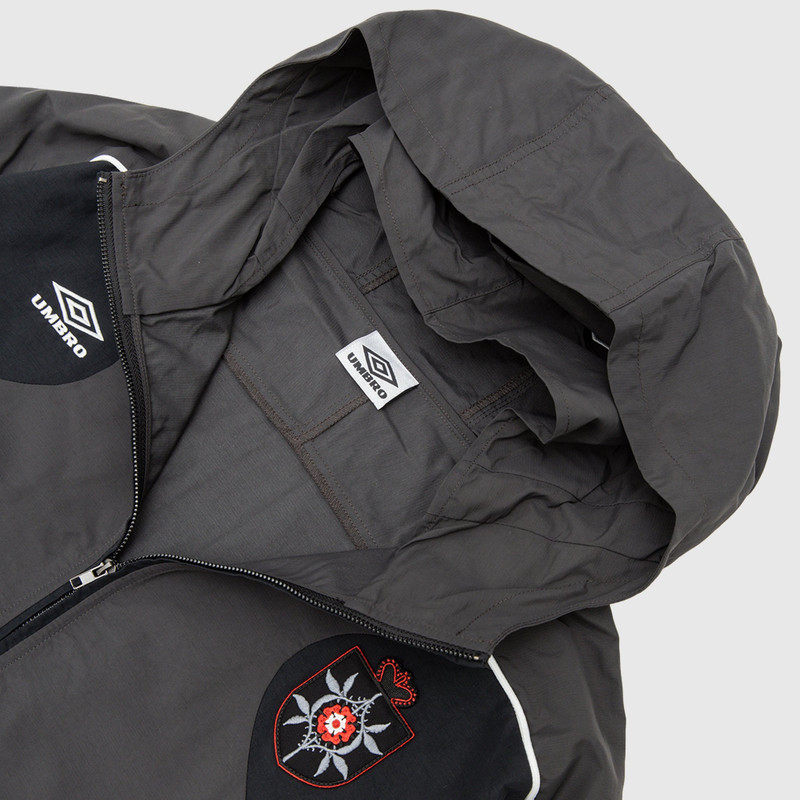 umbro ROSE CREST MASKED TRACK JACKET outlook