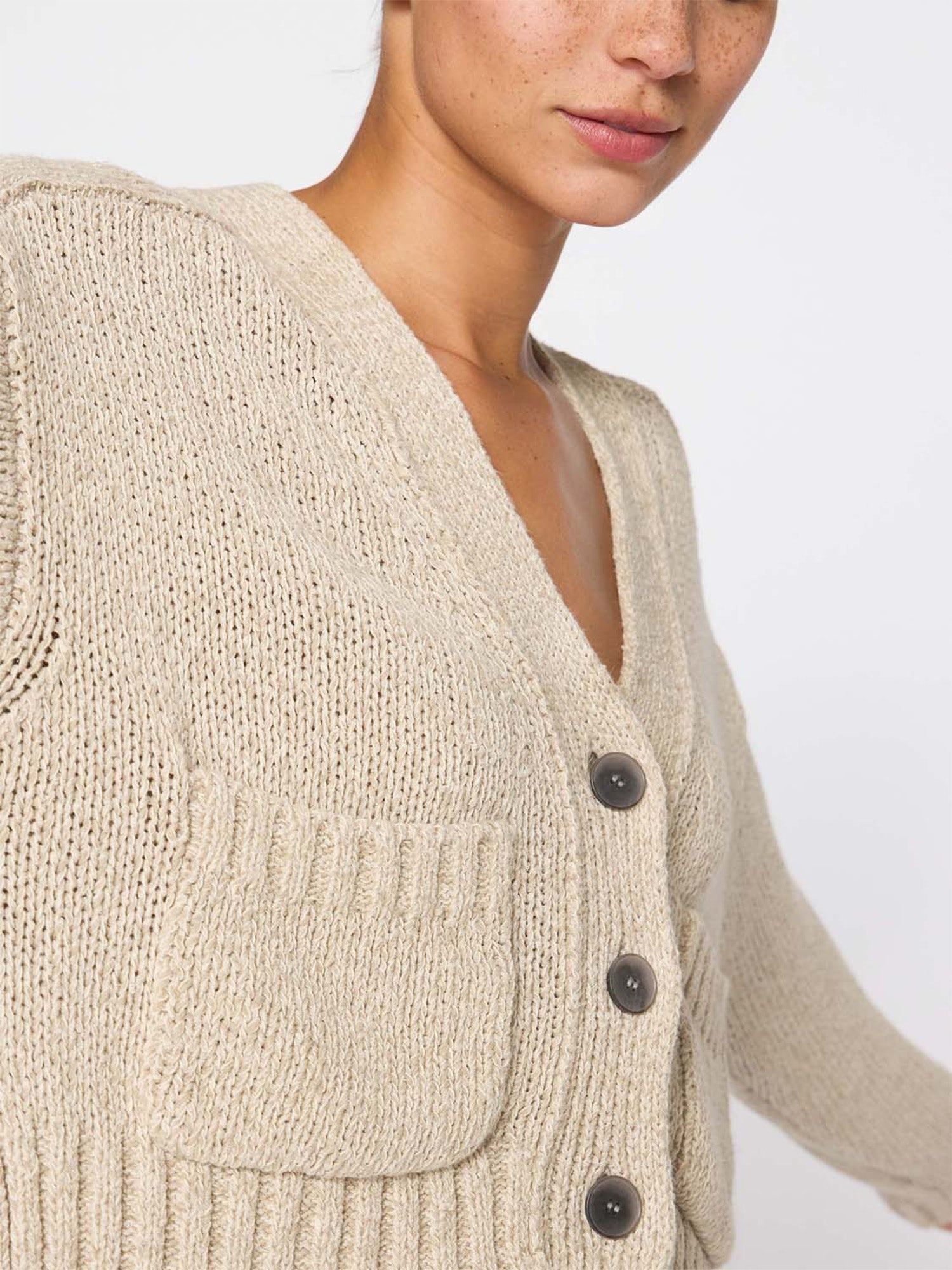 The Cropped Cardigan - 7