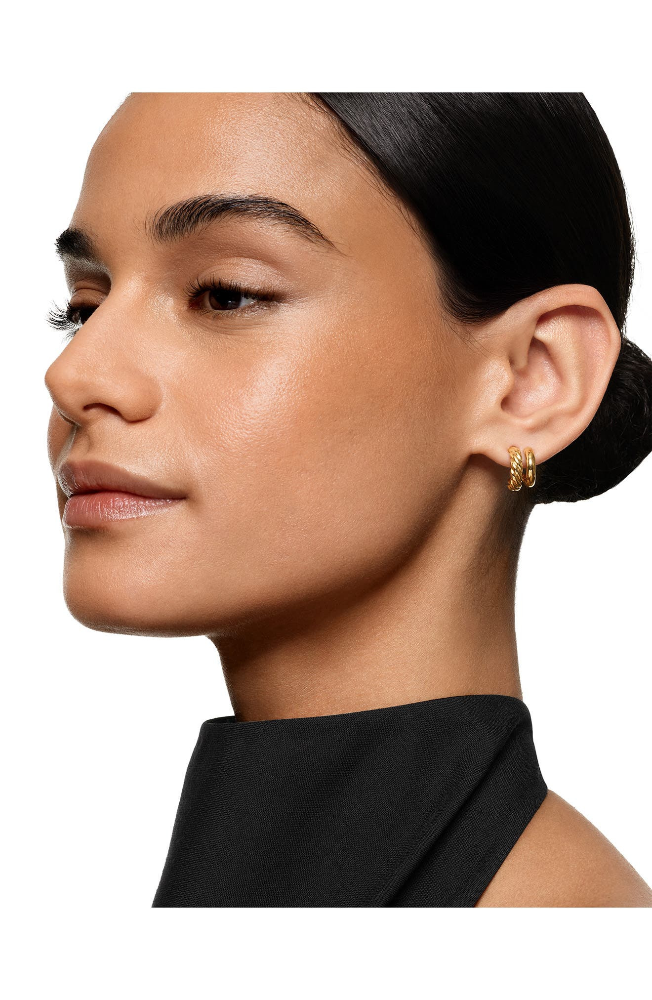 David Yurman DY Mercer® Double Hoop Huggie Earrings in 18K Yellow Gold, 7.8mm at Nordstrom - 2