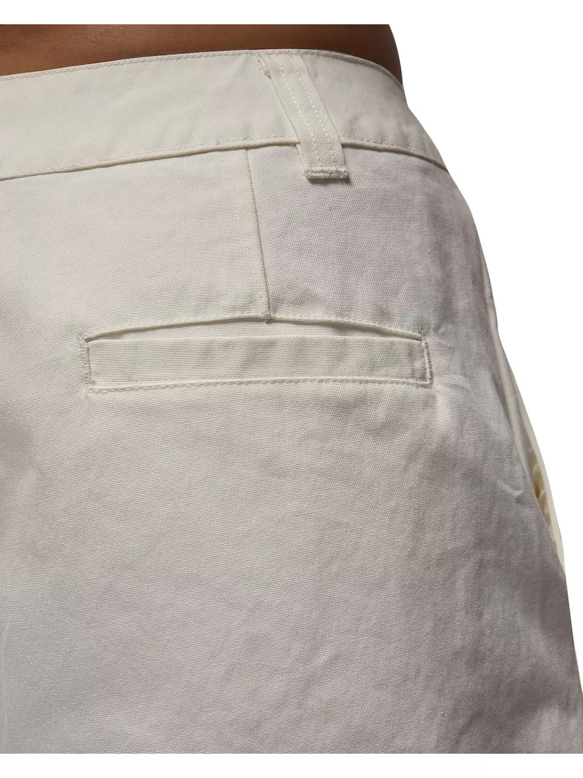 Women's Essentials Chicago Big Shorts - Sail - 4