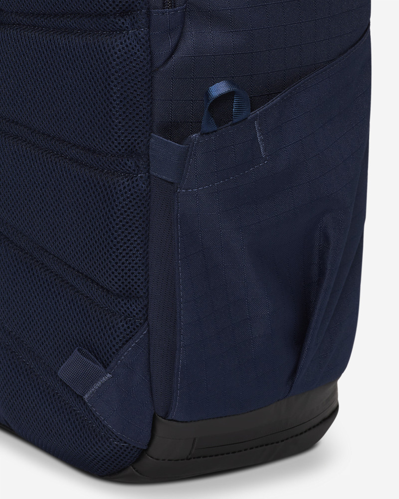 USA Elite EasyOn Nike Backpack (31L) 11