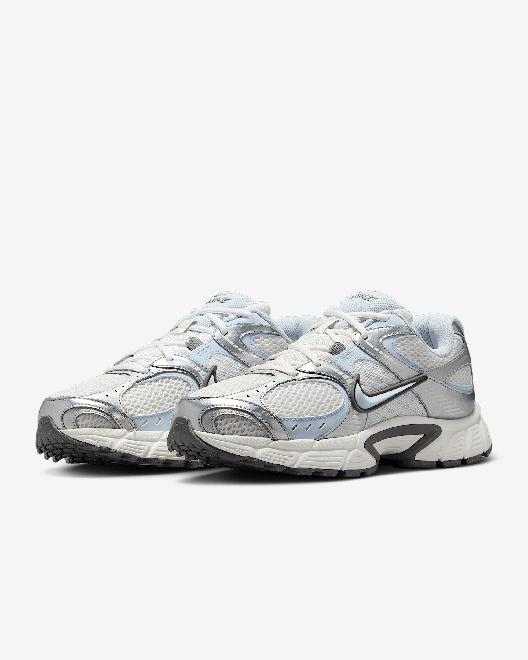 Nike V5 RNR Women's Shoes - 5